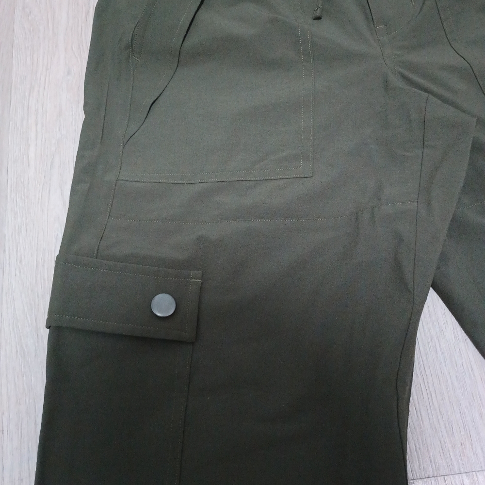 Cabi! New! Without Tag Olive Green Cargo Pants - Picture 8 of 13